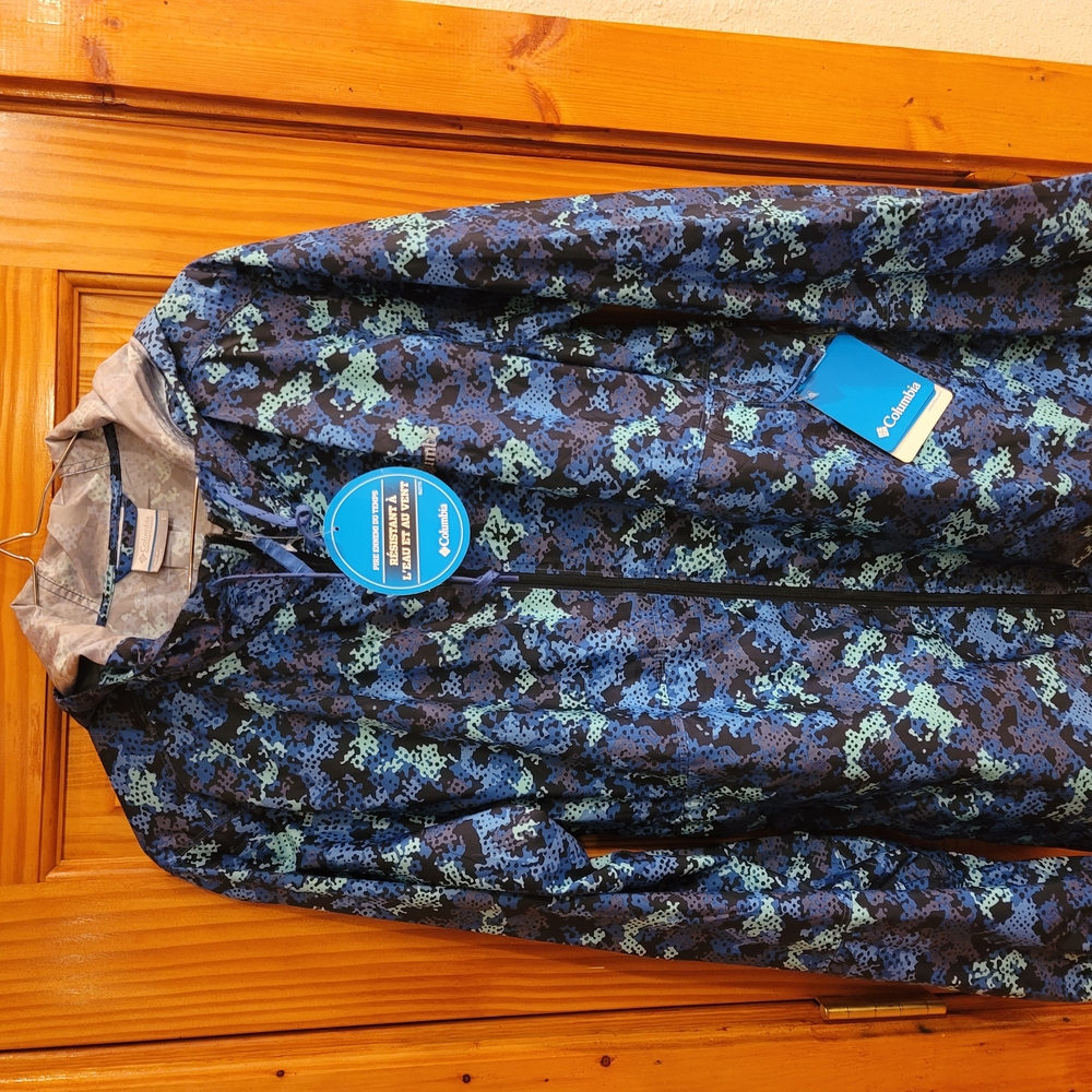 Columbia Blue and Green Outdoor Jacket